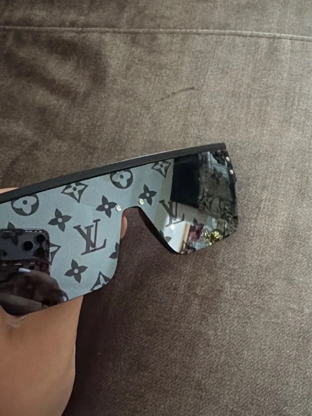 High-End Designer sunglasses (excellent condition)